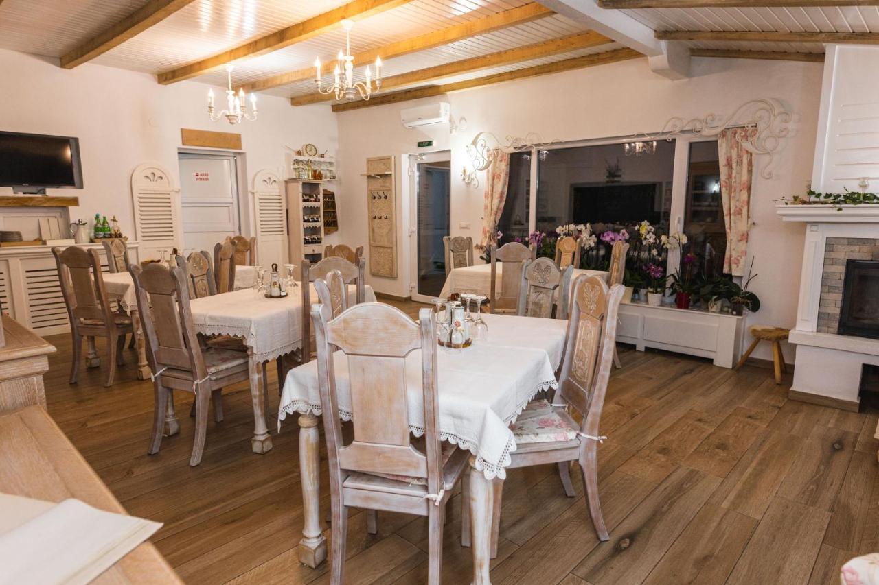 Casa Tirol Blaj Ξενοδοχείο Εξωτερικό φωτογραφία